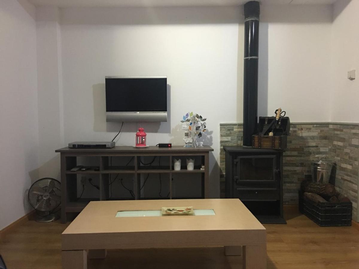 Apartamentos Turisticos Rio Gallego Fontellas  エクステリア 写真
